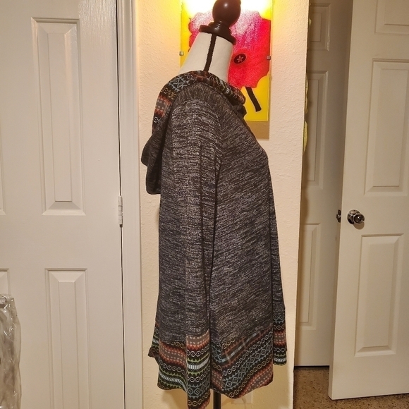 𝅺Impressions | Cowl Neck Tunic - Picture 3 of 6